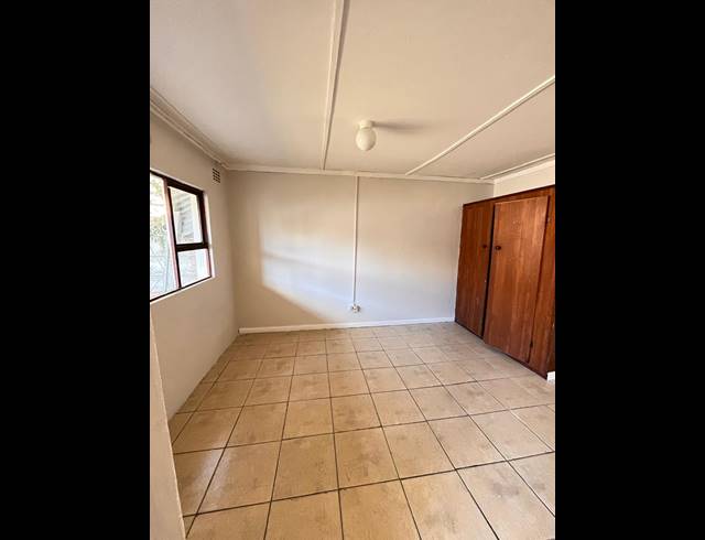5 BEDROOM FREESTANDING FOR SALE IN QUIGNEY